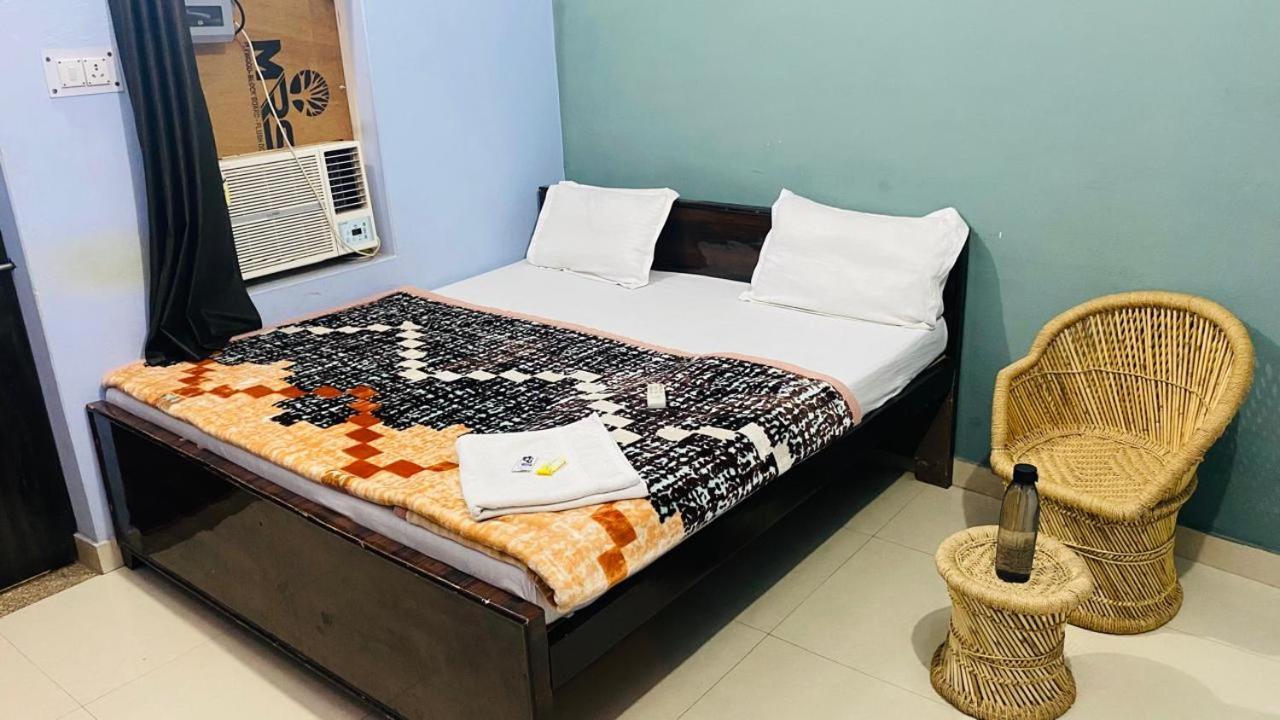 Ram Paying Guest House & Hostel Near By Krishna Janmabhoomi Mathura Ngoại thất bức ảnh